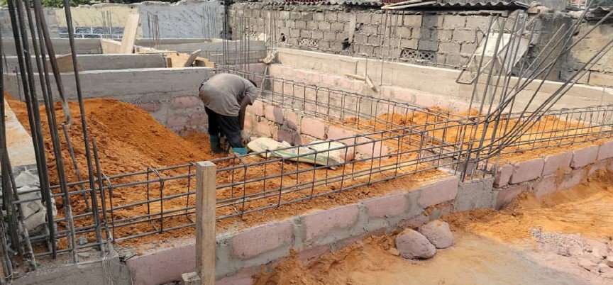 Construction du centre de santé de Lu Keni par CEGEAU Sarl